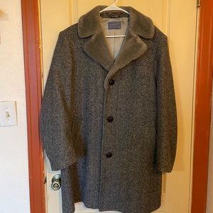 Vintage Pendleton Coat in Excellent Condition!